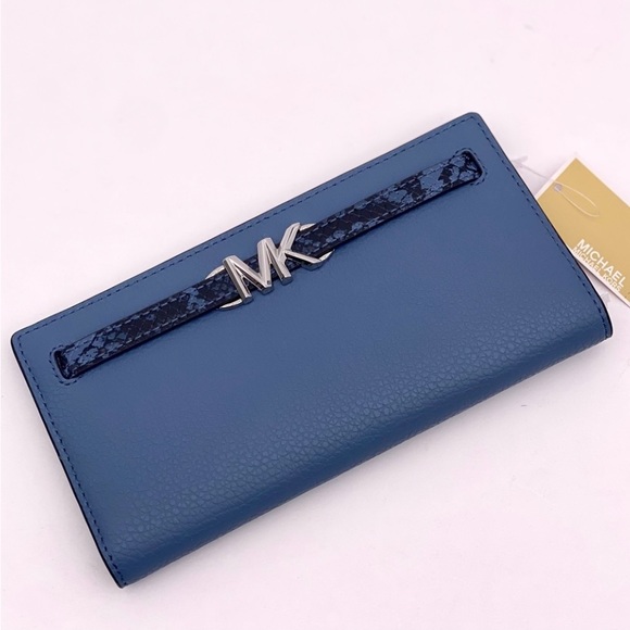 Michael Kors Reed Large Snap Bifold Wallet Denim Color - Picture 1 of 14